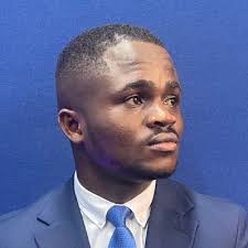 Victor Carson (@thevictorcarson)