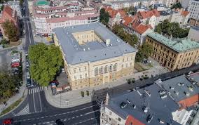 Przedstawiamy szczegółowy harmonogram podany przez ministerstwo edukacji i nauki. Trwa Rekrutacja Do Szkol Ponadpodstawowych Na Rok Szkolny 2021 2022 Legnica Oficjalny Portal Miasta