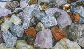 Look at the stone's color and transparency and compare it to your chart to try to match it to a specific gemstone. Identifying Minerals Everything You Need To Know About It