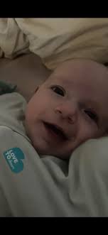 A woman was pregnant🤰🏻 for nine months and suddenly she gave birth To  this Angel😇reading this post🙈 What month were you born❤️