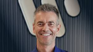 Eric Wong upped to Head of Global A&R, Recorded Music at Warner; Jessica  Keeley-Carter promoted to Chief Marketing Officer