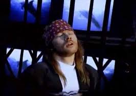 Axl rose (śpiew), slash (gitara prowadząca), izzy stradlin (gitara rytmiczna), duff mckagan (gitara basowa), steven adler (perkusja). Knockin On Heaven S Door Guns N Roses Wikipedia