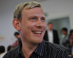 Enda et nytt kontaktsenter er nå åpnet :) Sist onsdag kunne  Evangeliesenteret åpne sitt sjette kontaktsenter i rekken. Denne gangen i  Sverresgate 4, i Porsgrunn. De siste fire årene har kafeen vært