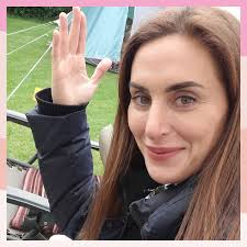 3 Women Share Their Experiences of Hair Thinning