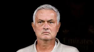 Mourinho: “Mantuvimos la calma y en la segunda parte el equipo fue muy fuerte”