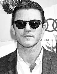 Hot luke evans sunglasses Clearance
