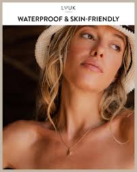 Collar de filigrana con colgante de tortuga