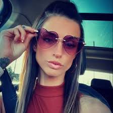 Hillary Leach (livelaughpce)