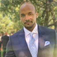 100+ perfiles de «Erasmo»