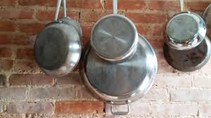 Performa stainless steel fry pans and saute pans feature the techno release raised pattern on the pan's interior for easier release of food and easier cleanup. What Is All Clad Cookware Made Of Culinarylore