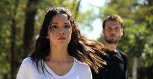 Hazal subaşı boyu yaşı kilosu ve oynadığı diziler nedir? Hazal Subasi Cukur Dan Ayrildi Mi Herkes Cekimde O Bakin Nerede