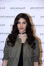 She made her entry by means of bollywood. Amyra Dastur Age Family Wiki Husband Serials Movies Photos