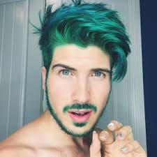 Swag Via Ig Joeygraceffa Well My Hair Is Green Now Thanks Guy Tang For The Merman Look See The Transformatio Men Hair Color Green Hair Hair Styles