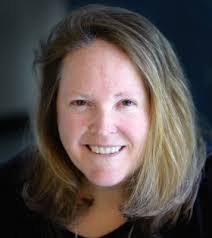 Cari Wilson's Instagram, Twitter & Facebook