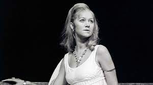 Dame helen lydia mirren, dbe (née mironoff; Life Stories Helen Mirren