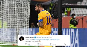 O alvoroço de torcedores rivais nas redes sociais, principalmente de corinthianos, acontece pois o palmeiras critica o título mundial de 2000 do corinthians, reconhecido pela fifa, uma das duas. Vai Corinthians Escreve Gignac Apos Eliminar Palmeiras No Mundial Avelar Responde E O Time Do Povo Noticias Do Corinthians