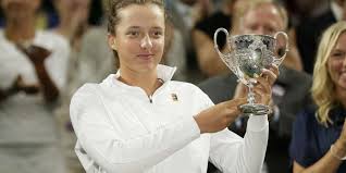 Jun 12, 2021 · iga swiatek did the same for poland at roland garros last fall, and stefanos tsitsipas and maria sakkari have followed suit for greece over the last two weeks in paris. Finalpremiere Fur Die 17 Jahrige Swiatek