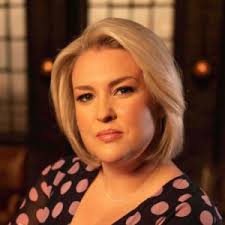 Crafter's companion has earned the couple more than £37 million overall, with simon just as entitled to the. Sara Davies Wiki Bio Age Height Husband Net Worth Facebook Business Wikibioage