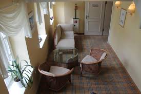 Das familiengeführte ostseehotel haus antje wurde 2013 renoviert und bietet 22 zimmer im maritimen landhausstil. Haus Antje Ahrenshoop Aktualisierte Preise Fur 2021