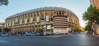 Real madrid haven't been playing at the bernabeu this season because of an extensive renovation project which is underway at the historic stadium. Real Madrid C F Santiago Bernabeu Stadium Guide Spanish Grounds Football Stadiums Co Uk