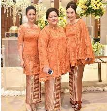 Ingin membuat dress panjang yang seksi, cantik sekaligus elegan? Wedding Dresses Plus Size Lace Outfit 59 Ideas Dress Brokat Model Kebaya Kebaya Lace