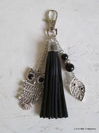 Bijou De Sac Grigri Lili Et Ma Creations Pompon Cuir Hibou Porte Cles Par Lili Et Ma Creations Bijoux De Sac A Main Bijoux De Sac Porte Cle Pompon