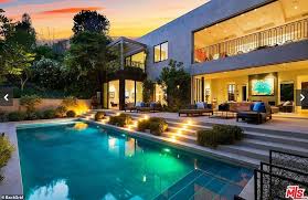 Italian household goods have a lot to offer in the department of supreme quality. Freedomroo Billionaire Kylie Jenner Breaks Ground On 15m Five Acre Lot To Build A Mega Mansion In Hidden Hills Australiannewsreview