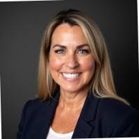 Amber Uhrig's Instagram, Twitter & Facebook