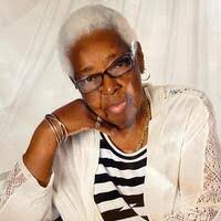 Esther Pope's Instagram, Twitter & Facebook