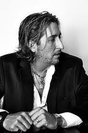 Gary Edmonds's Instagram, Twitter & Facebook