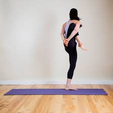 Standing Garland Pose Eka Pada Malasana Learned From Kajuan Douglas On Tuesday 03 24 2015 Yoga Sequences Yoga Poses Yoga