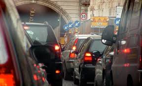 La tua auto è un euro 3 e stai sperimentando gli inconvenienti dei blocchi? Il Nuovo Piano Anti Smog A Napoli Stop Alle Auto Euro 3
