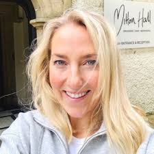 Women and Diversity in Channel Awards: Q&A with Iona Simaku, salesperson of  the year 2023