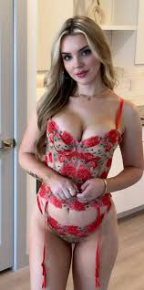 Marie Dee | Facebook