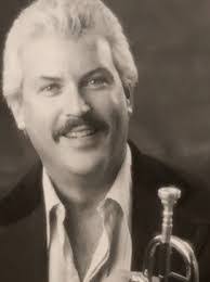 Gordon Curtis's Instagram, Twitter & Facebook