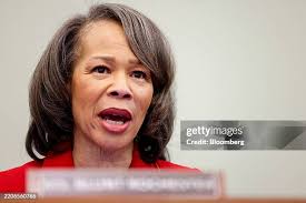 380 Lisa Roth Photos & High Res Pictures