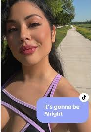 Vivian Larson's Instagram, Twitter & Facebook