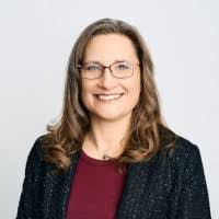 Debbie Lovelace's Instagram, Twitter & Facebook