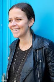 Portrait #22 : Laura