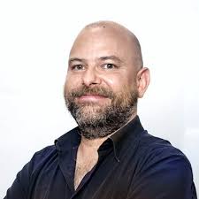 Soigner les arbres et prévenir les chutes en les connectant