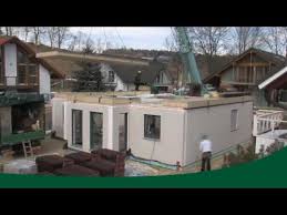 Bei der annahme deiner bestellung von jungle gym aufbauservice gehen wir davon aus, dass der platz im garten frei ist von hürde, z.b. Fertighaus Aufbau Montage Musterhaus Ulm Von Rensch Haus Youtube