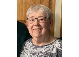 Isabella Carlson's Instagram, Twitter & Facebook