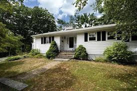Whether you are looking for a yard sale or looking to advertise garage sales we can help. Sold 14 Fisher Rd Hingham Ma 02043 3 Beds 2 Full Baths 505 000 Sold Listing Mls 72734442