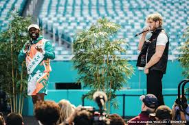 February 24, 1977) is an american retired professional boxer. Teddy Atlas Floyd Mayweather Is In Danger Against Logan Paul Boxing News 24