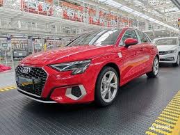 青岛制造首款豪华车品牌车型奥迪a3 sportback下线 qingdao sports car automobile industry