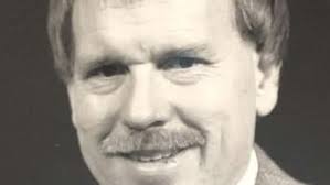 Ted Munday Obituary (1945