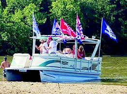 Saturday + sunday = the weekend. Trump Boat Parade A Historic Success People S Defender