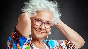 Quién es Bea Bravo, influencer que contó polémica con actor de 'Los 80'