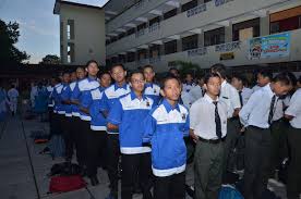 Universiti kl and unversitu kual lumpur royal college of medicine perak. Sekolah Menengah Kebangsaan Tasek Damai Majlis Watikah Pemimpin Pelajar 20 Februari 2017