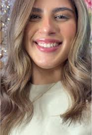 Located in Manhattan, New York 🩷. Book your appointment today 🩷 #cutting  #balayage #blowout #eastharlem #nycsalon #hairstyle #jannievsalon #color  #highlights #color